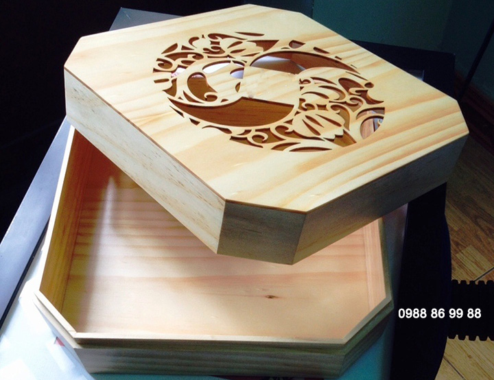 Xưởng sản xuất hộp gỗ, hộp đựng rượu bằng gỗ, hộp quà gỗ theo yêu cầu 2