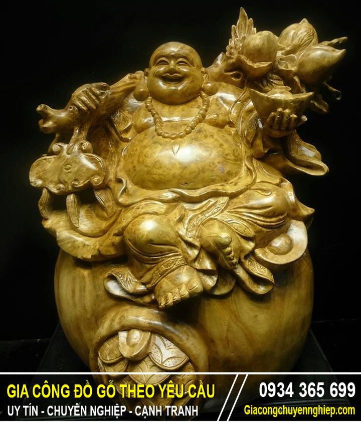 Tượng Phật Di Lặc Gỗ - Đồ gỗ mỹ nghệ phong thủy-01